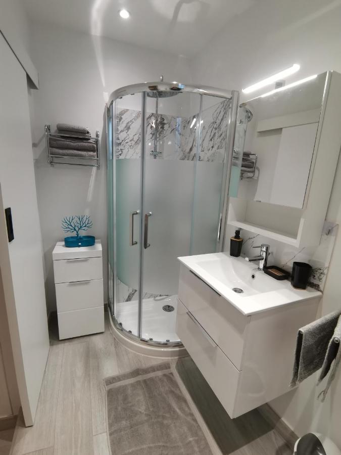 Coquet 2 Pieces Entierement Renove Et Climatise Apartment Cannes Exterior photo